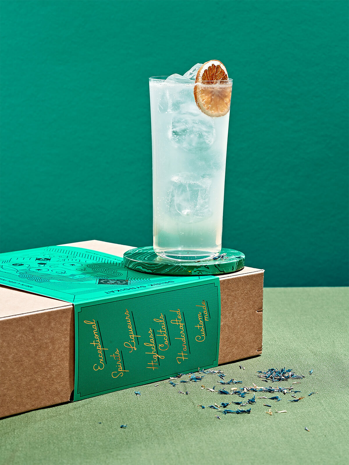 Gin Cocktail Geschenk Set mit Zutaten und Rezepten für Cocktails zuhause