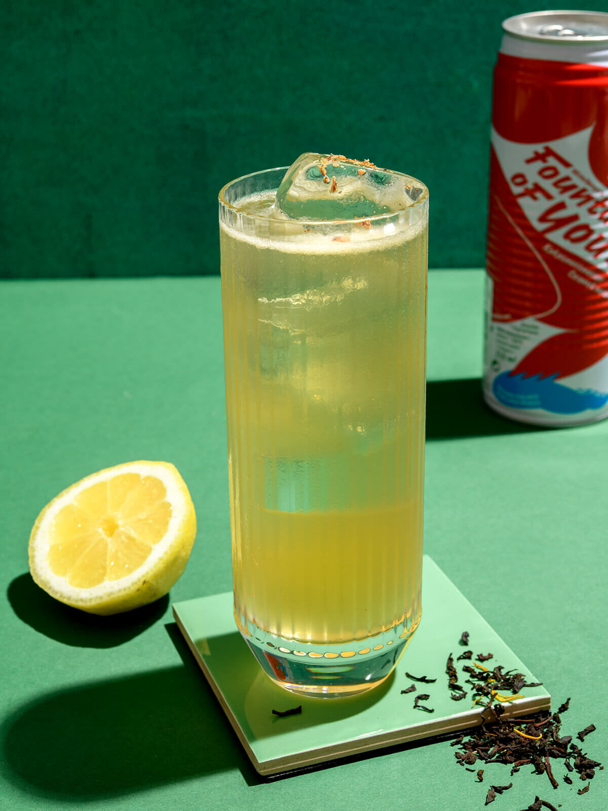 Besondere Cocktail Gläser machen Drinks zu einem echten Genuss